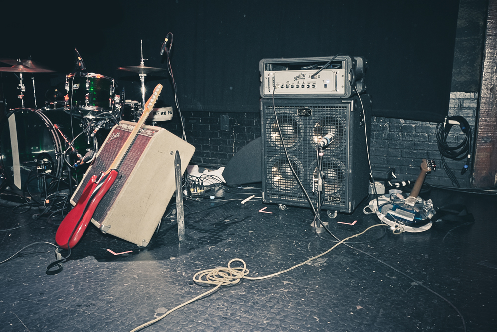 BleachedTroubadorRickRodneyPhoto05